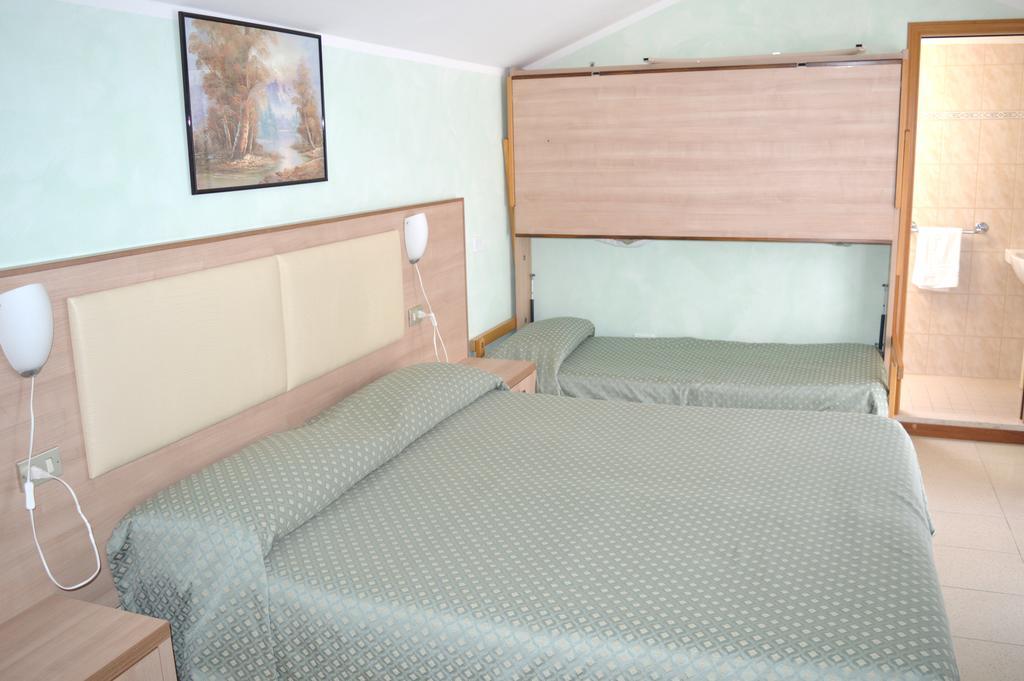 Hotel Arlecchino Milano Marittima Esterno foto