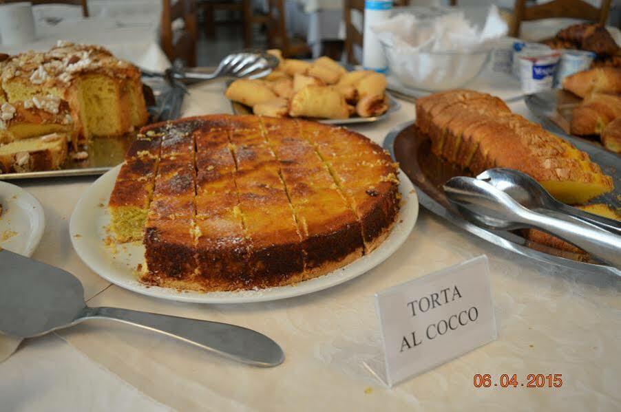 Hotel Arlecchino Milano Marittima Esterno foto